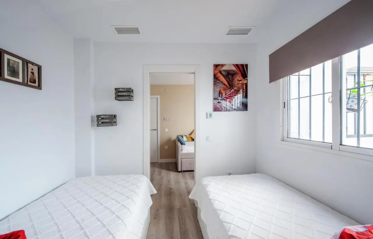 Casa Valentina: Confort Y Luz En Sevilla Centro Appartement Séville