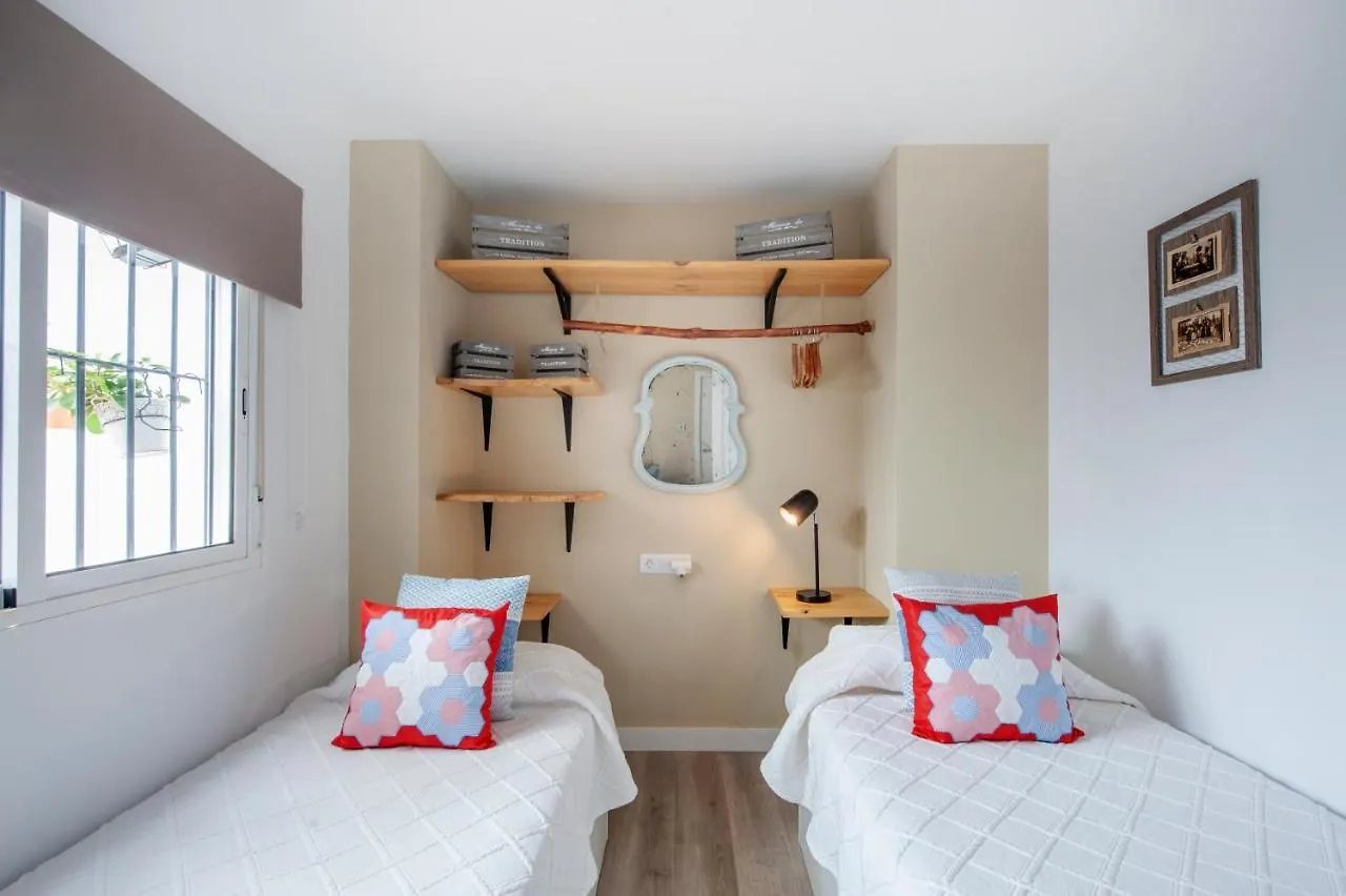 Casa Valentina: Confort Y Luz En Sevilla Centro Apartment