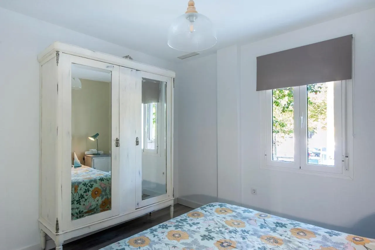 Casa Valentina: Confort Y Luz En Sevilla Centro セビリア